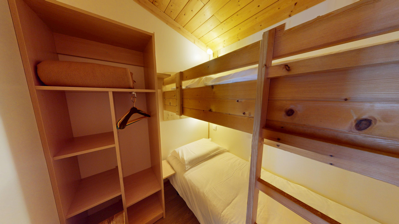 Chalet B 7